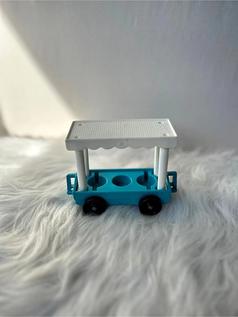 Fisher-Price Little People Share a Treat Ice Cream Truck